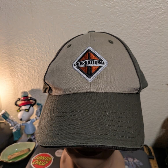 26 International Men's Tan Baseball Cap. - Picture 2 of 5